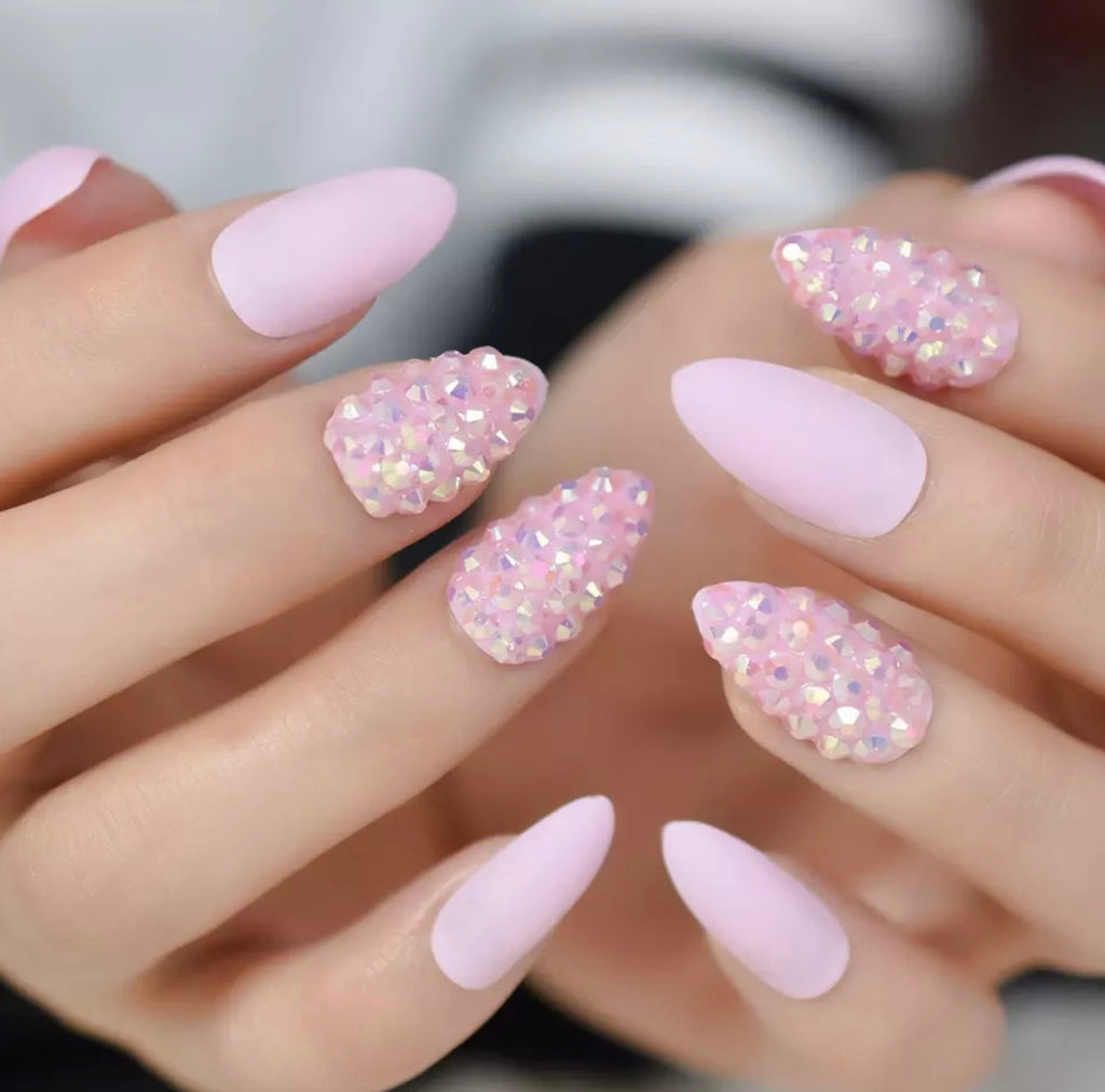 Pink Rhinestones – Taste of Nails™